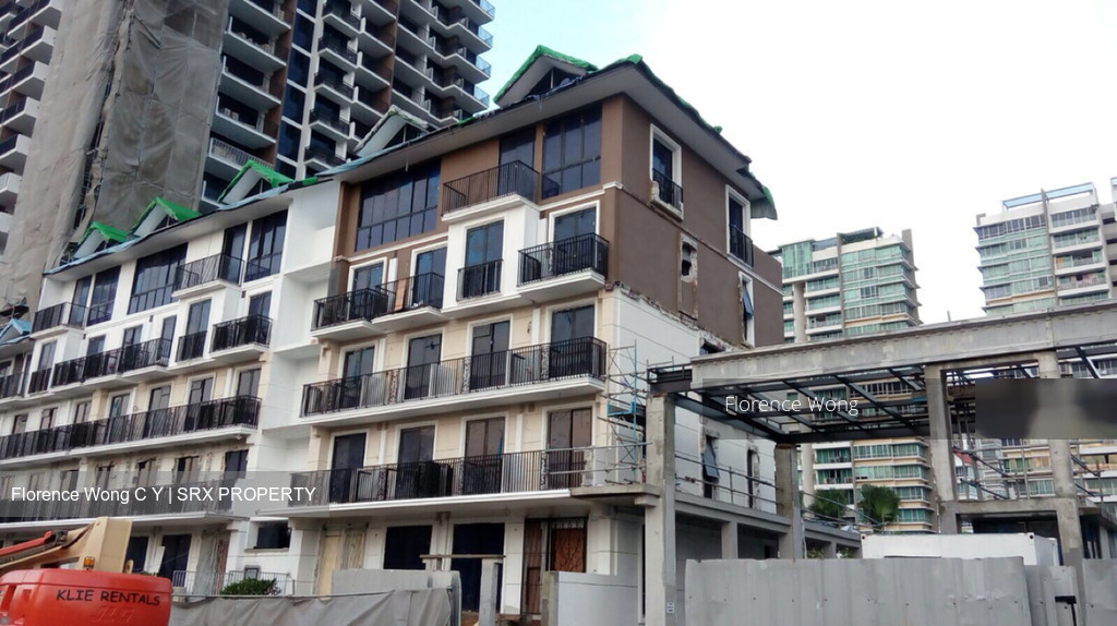 Sant Ritz (D13), Condominium #172317322